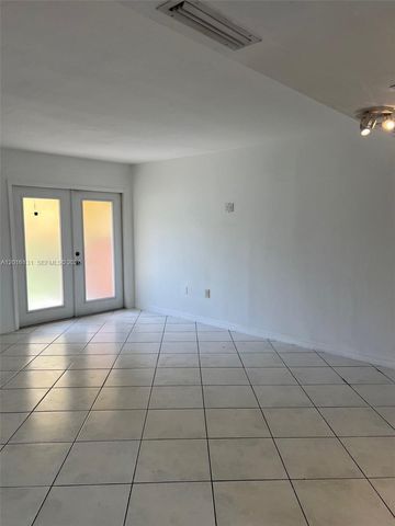 12605 SW 91st St 103, Miami, FL 33186