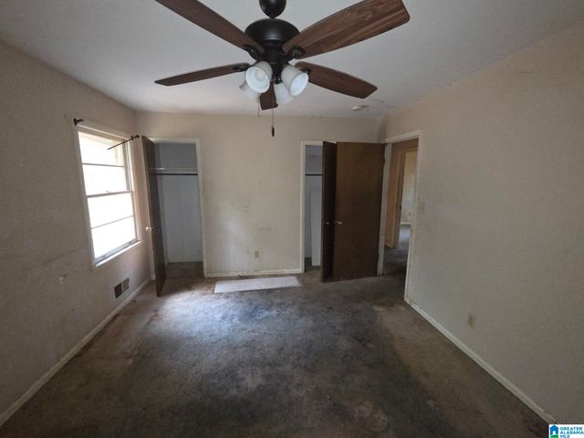 25 HILLVIEW LANE, Center Point, AL 35215