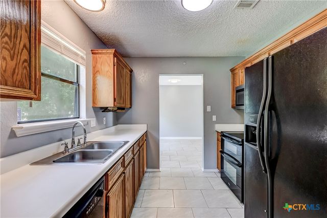 2601 Schulze Drive, Killeen, TX 76549