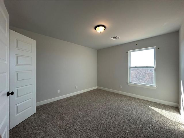 1313 Lighthorsemen Way, Choctaw, OK 73020
