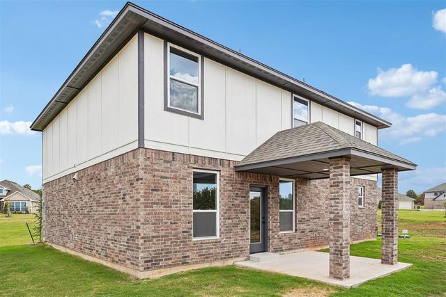 1313 Lighthorsemen Way, Choctaw, OK 73020