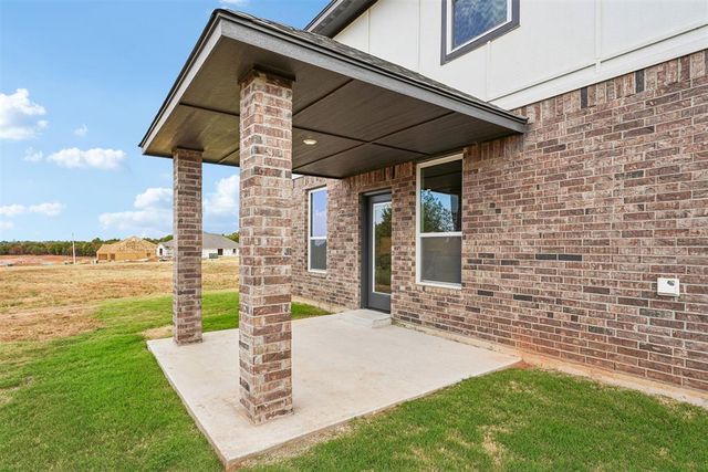 1313 Lighthorsemen Way, Choctaw, OK 73020
