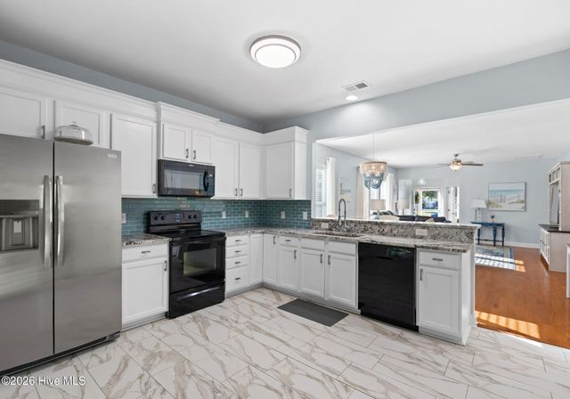 5266 Windward Way, Southport, NC 28461