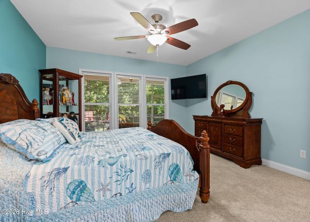 5266 Windward Way, Southport, NC 28461