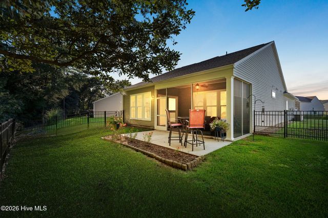 5266 Windward Way, Southport, NC 28461