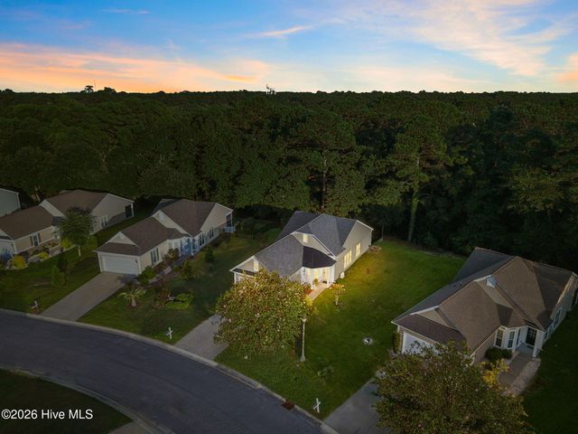 5266 Windward Way, Southport, NC 28461