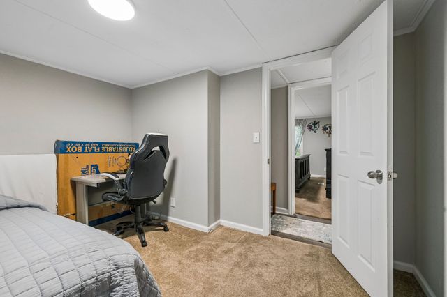 119 Dyer Branch Rd, Gordonsville, TN 38563