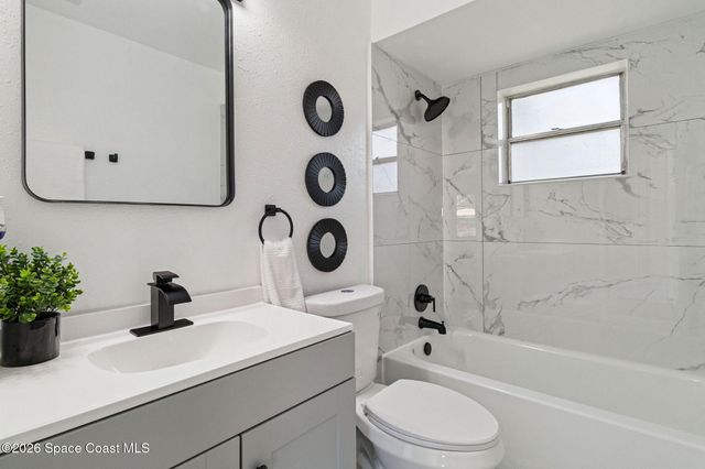 2209 Spring Circle, Cocoa, FL 32926