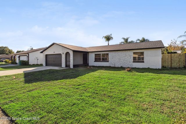 2209 Spring Circle, Cocoa, FL 32926