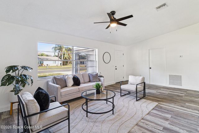 2209 Spring Circle, Cocoa, FL 32926