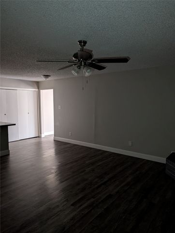 1116 Cindy Street, Crowley, TX 76036