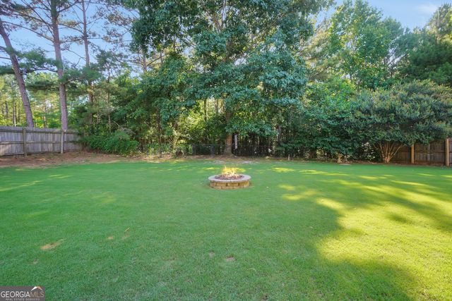 571 Brewer Drive, Locust Grove, GA 30248