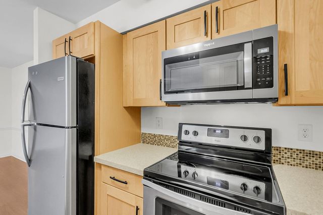 1054 Anna Knapp Boulevard 2e, Mount Pleasant, SC 29464