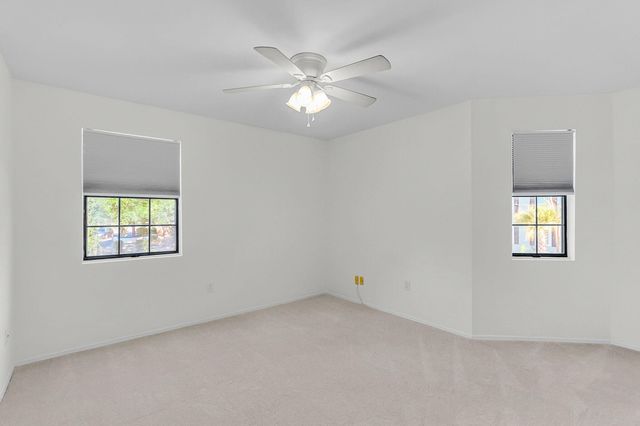 1054 Anna Knapp Boulevard 2e, Mount Pleasant, SC 29464