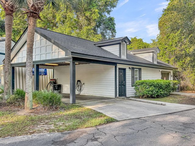 1054 Anna Knapp Boulevard 2e, Mount Pleasant, SC 29464