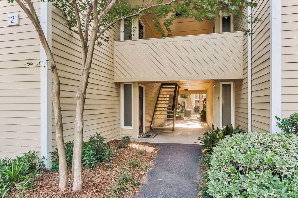 1054 Anna Knapp Boulevard 2e, Mount Pleasant, SC 29464