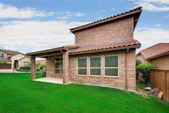 6723 Capistrano Street, Irving, TX 75039