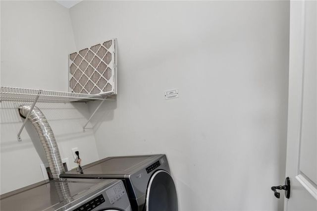 2233 Peachtree Road NE 1202, Atlanta, GA 30309