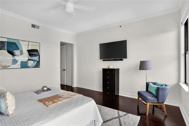 2233 Peachtree Road NE 1202, Atlanta, GA 30309