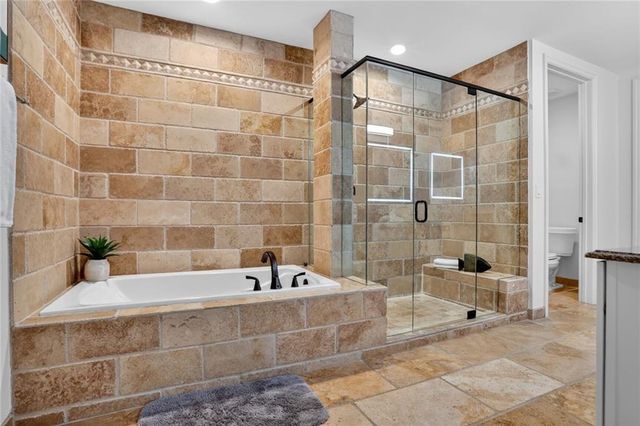 2233 Peachtree Road NE 1202, Atlanta, GA 30309