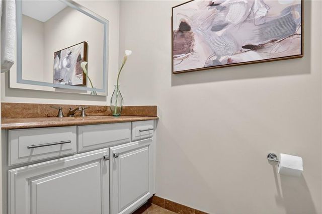 2233 Peachtree Road NE 1202, Atlanta, GA 30309