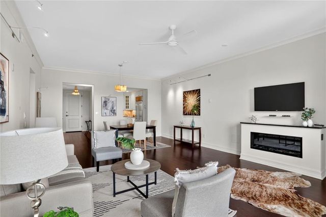 2233 Peachtree Road NE 1202, Atlanta, GA 30309