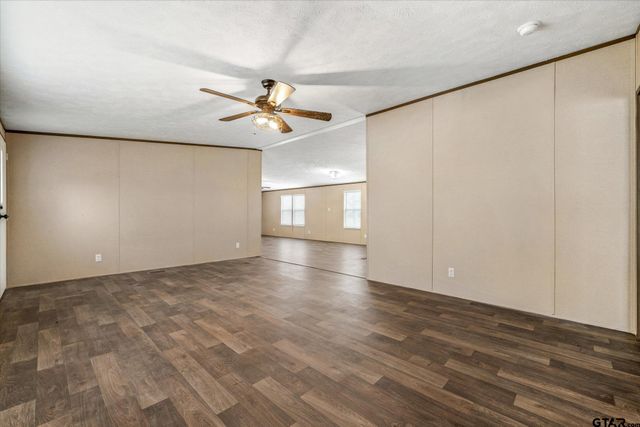 350 Second, Point, TX 75472