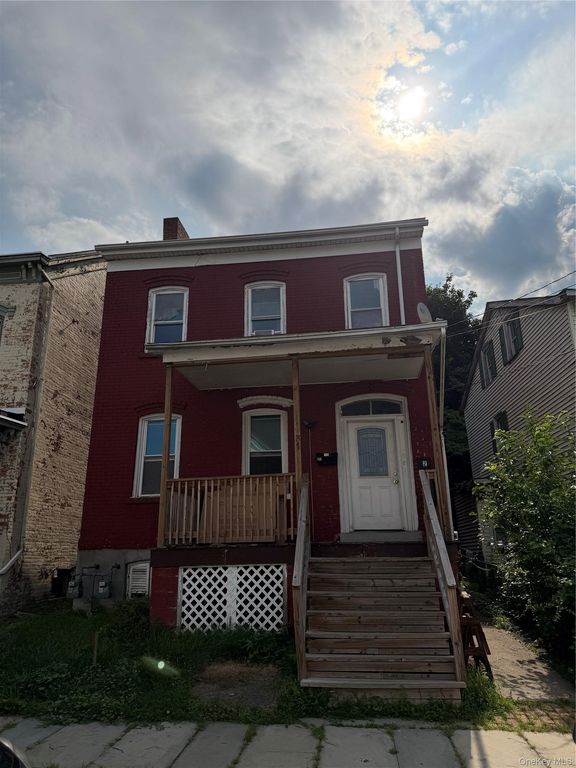 37 Delano Street, Poughkeepsie, NY 12601