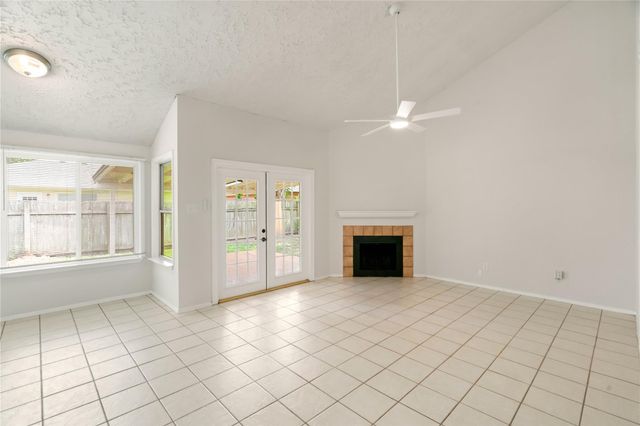 11111 Drakeland Drive, Humble, TX 77396