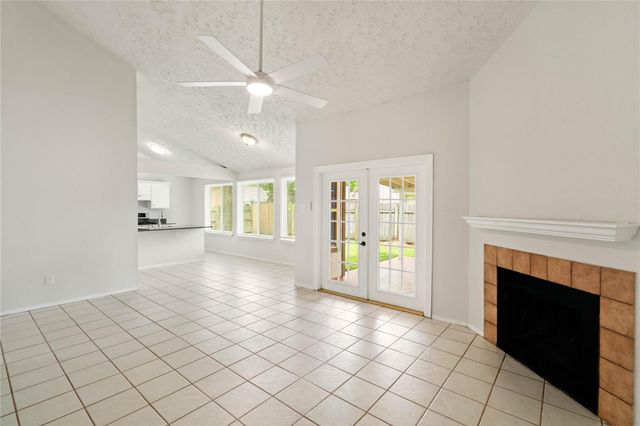 11111 Drakeland Drive, Humble, TX 77396