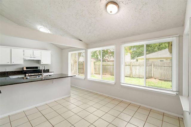 11111 Drakeland Drive, Humble, TX 77396