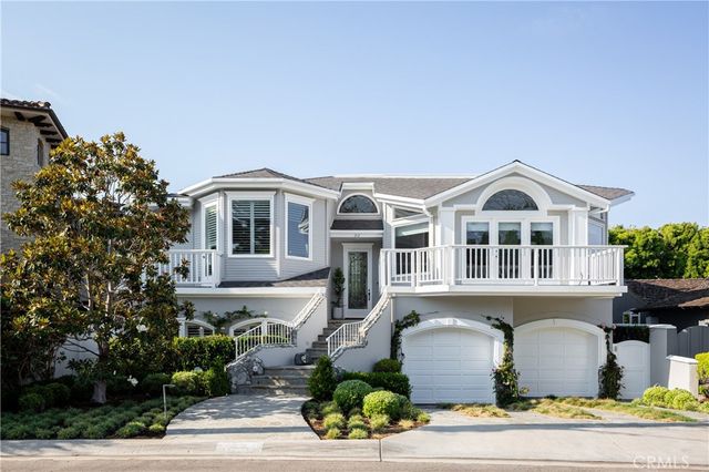 212 Kings Place, Newport Beach, CA 92663