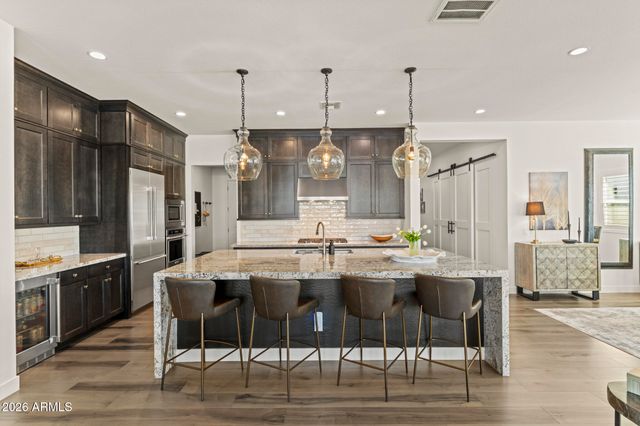 17232 W MOUNTAINAIR Street, Surprise, AZ 85388