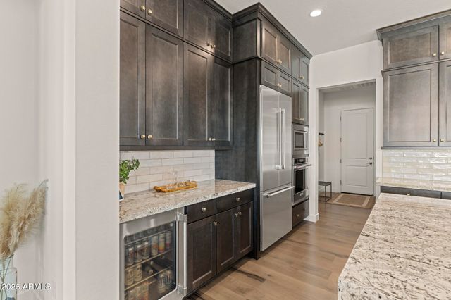17232 W MOUNTAINAIR Street, Surprise, AZ 85388