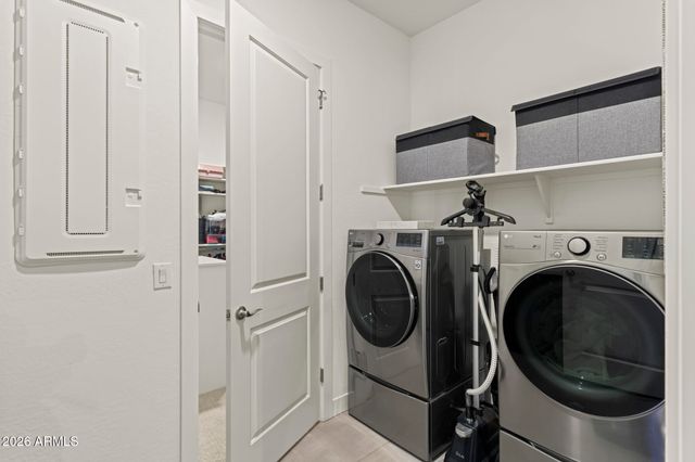 17232 W MOUNTAINAIR Street, Surprise, AZ 85388