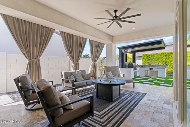 17232 W MOUNTAINAIR Street, Surprise, AZ 85388