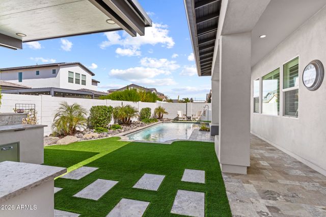 17232 W MOUNTAINAIR Street, Surprise, AZ 85388