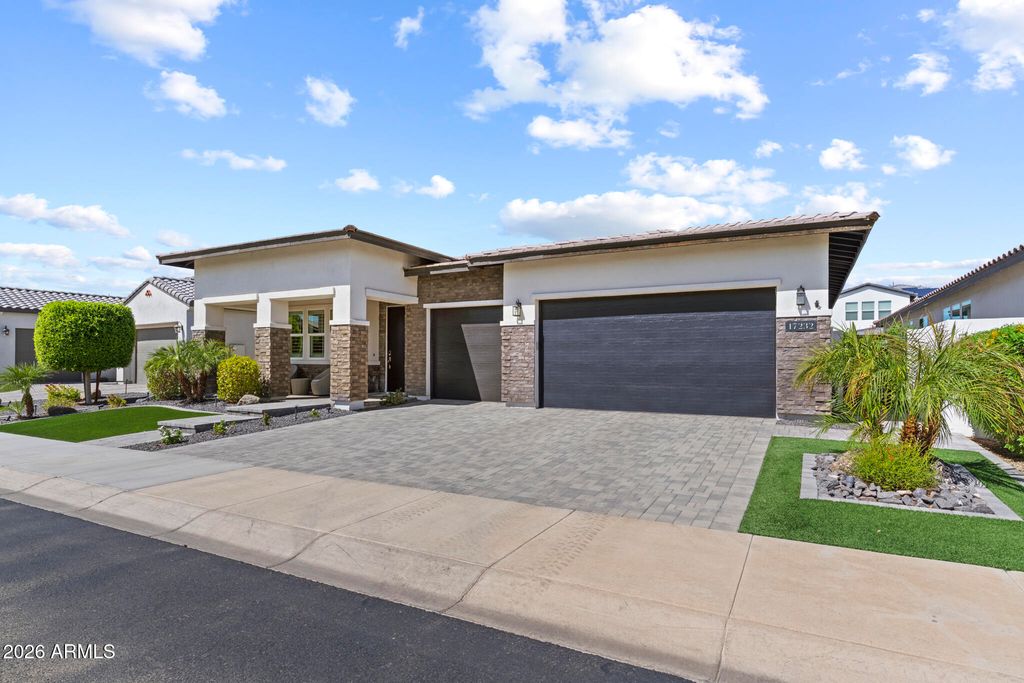 17232 W MOUNTAINAIR Street, Surprise, AZ 85388 — photo 3