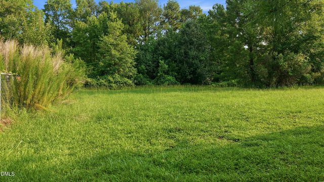 7912 Smith Road, Apex, NC 27539
