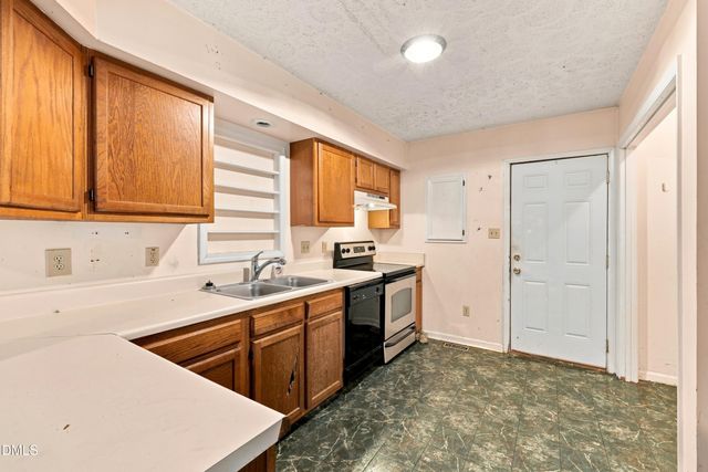 7912 Smith Road, Apex, NC 27539