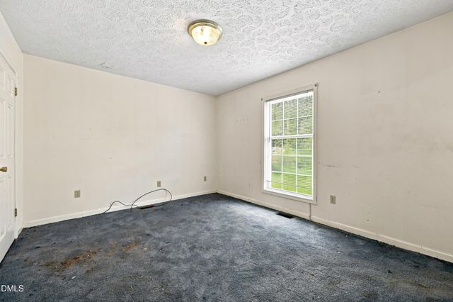 7912 Smith Road, Apex, NC 27539