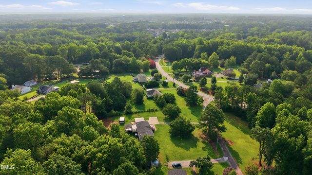 7912 Smith Road, Apex, NC 27539