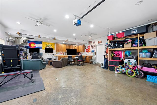 26775 N Ada Street N, Wauconda, IL 60084