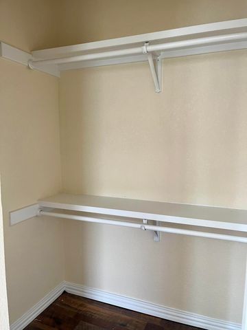 303 Ave F, Levelland, TX 79336