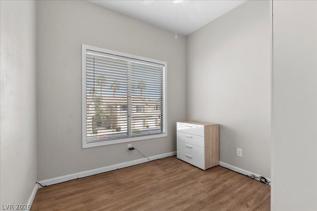 251 South Green Valley Parkway 2722, Henderson, NV 89012