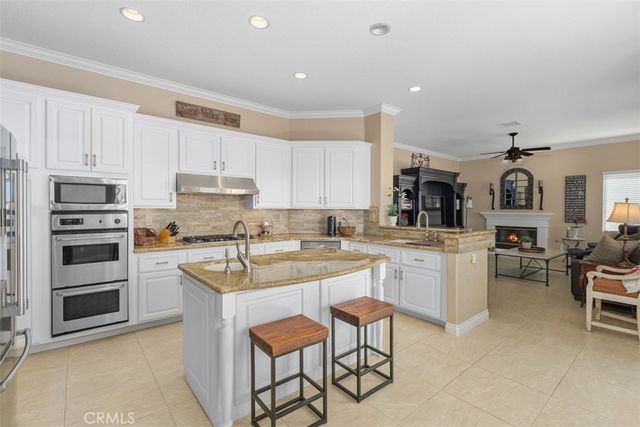 23785 Via Madrid, Murrieta, CA 92562