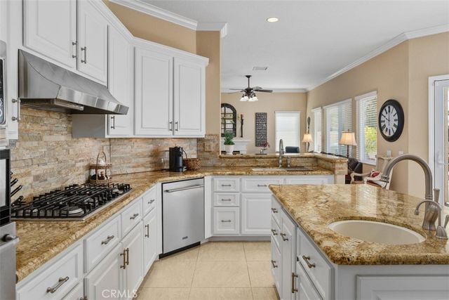 23785 Via Madrid, Murrieta, CA 92562