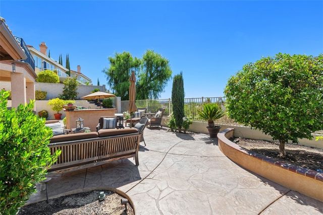 23785 Via Madrid, Murrieta, CA 92562