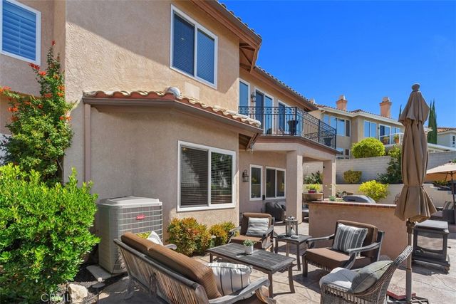 23785 Via Madrid, Murrieta, CA 92562
