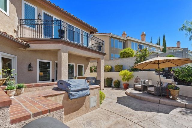 23785 Via Madrid, Murrieta, CA 92562